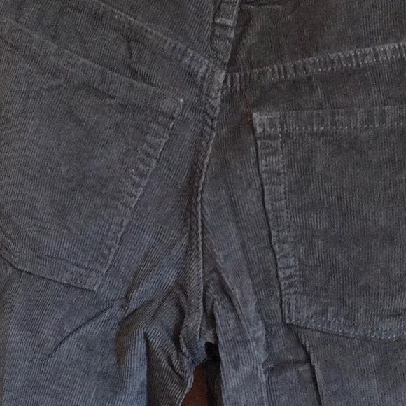 4 for 25 Old Navy Corduroy pants - Picture 3 of 5